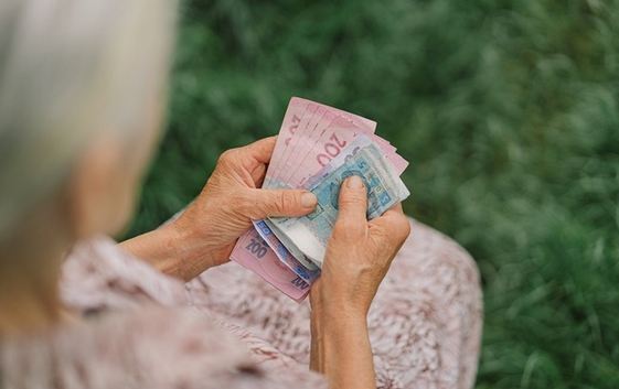 Як працює надбавка за пізній вихід на пенсію: ПФУ нагадав важливе правило Як працює надбавка за пізній вихід на пенсію: ПФУ нагадав важливе правило